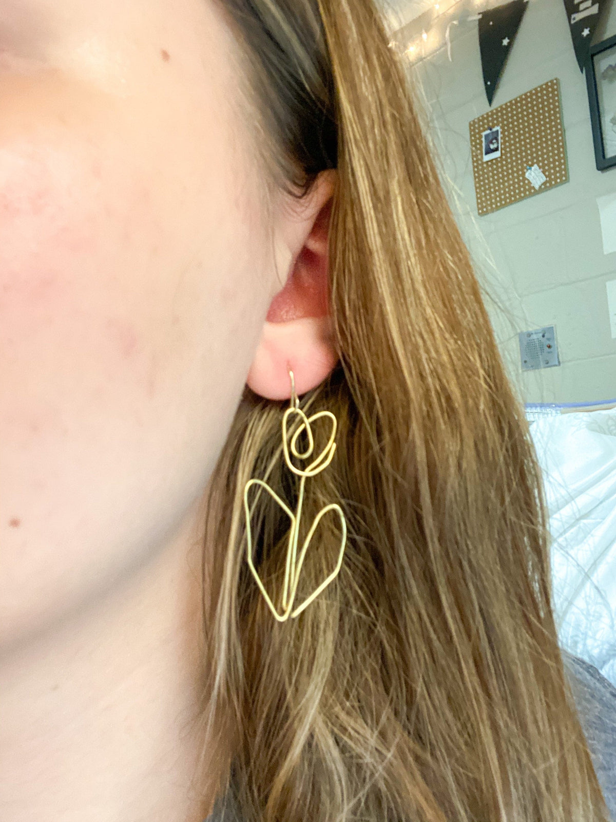Wire Tulip Floral Earrings